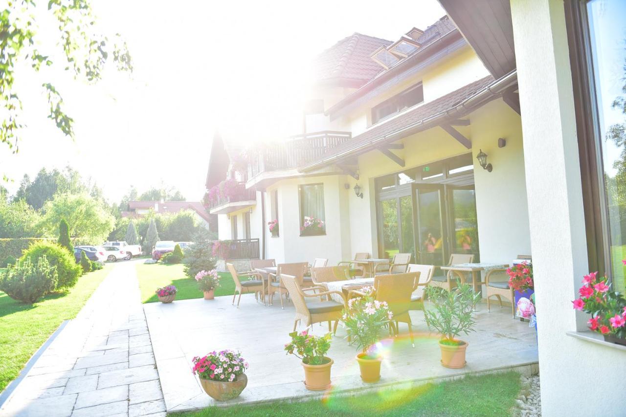 Natura Family Resort Avrig Εξωτερικό φωτογραφία