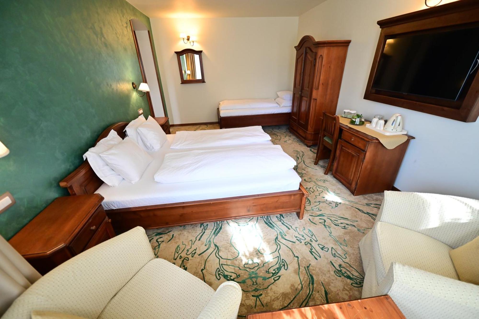 Natura Family Resort Avrig Εξωτερικό φωτογραφία