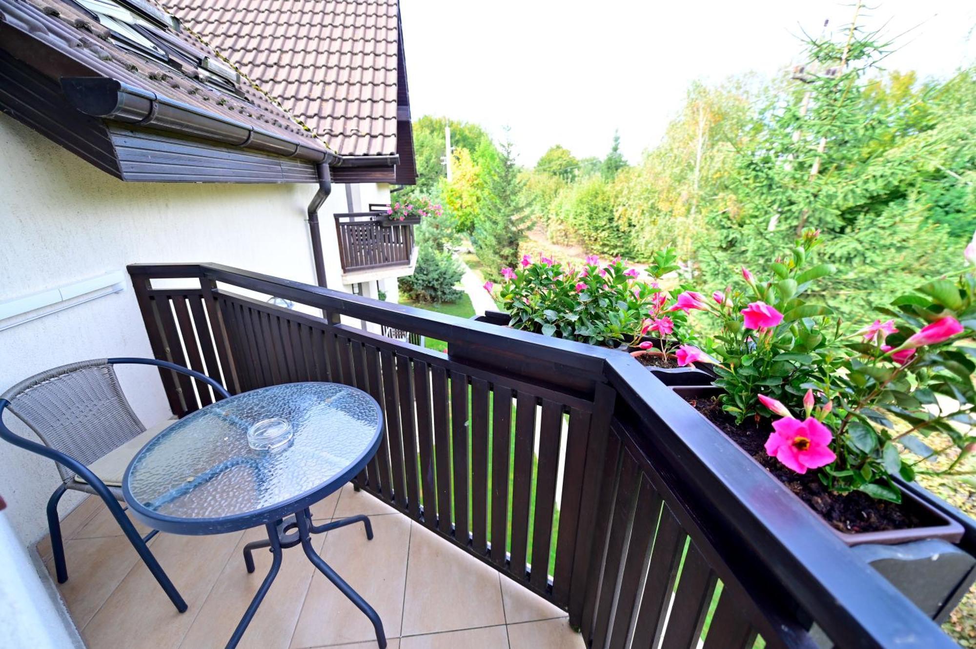 Natura Family Resort Avrig Εξωτερικό φωτογραφία